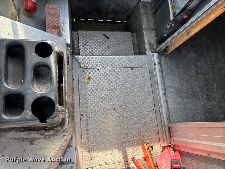 image for item FG0497 2017 Freightliner delivery truck