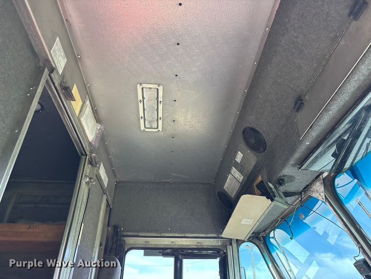 image for item FG0497 2017 Freightliner delivery truck