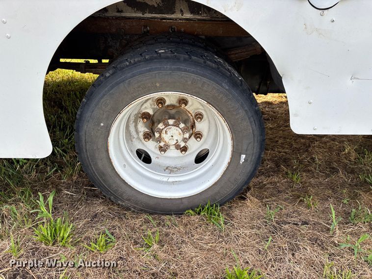 image for item FG0497 2017 Freightliner delivery truck
