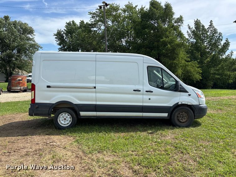 image for item FG0499 2018 Ford Transit 250 van