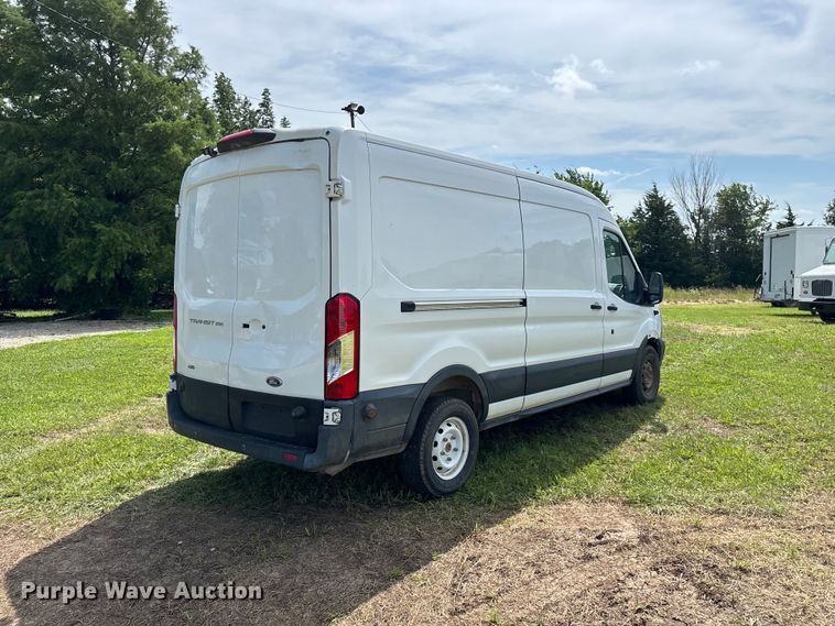 image for item FG0499 2018 Ford Transit 250 van