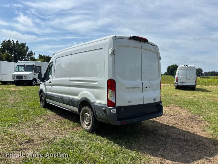 image for item FG0499 2018 Ford Transit 250 van