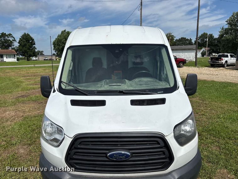 image for item FG0499 2018 Ford Transit 250 van