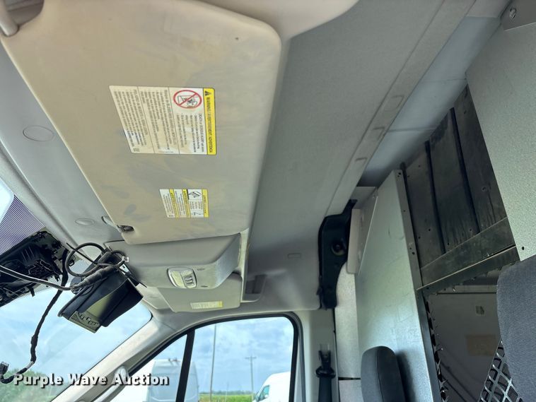 image for item FG0499 2018 Ford Transit 250 van