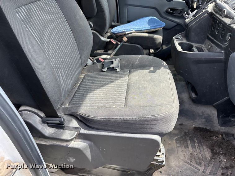 image for item FG0499 2018 Ford Transit 250 van