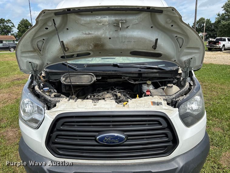image for item FG0499 2018 Ford Transit 250 van