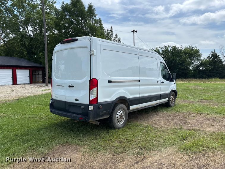 image for item FG0500 2020 Ford Transit 250 van