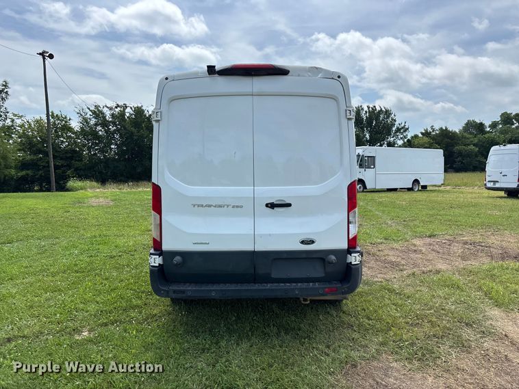 image for item FG0500 2020 Ford Transit 250 van