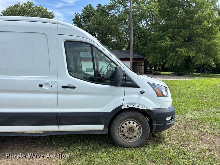 image for item FG0500 2020 Ford Transit 250 van