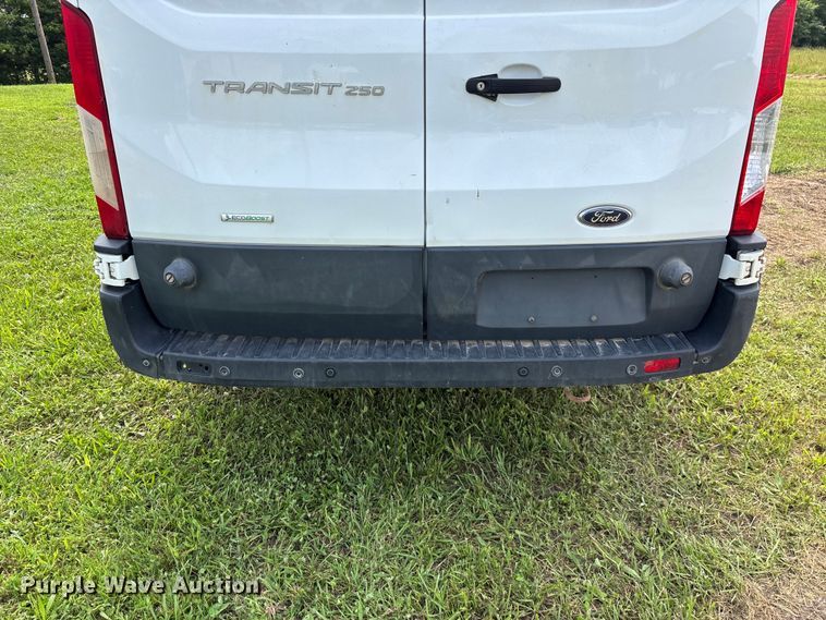 image for item FG0500 2020 Ford Transit 250 van