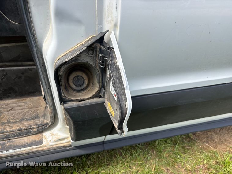 image for item FG0500 2020 Ford Transit 250 van
