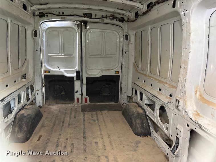 image for item FG0500 2020 Ford Transit 250 van