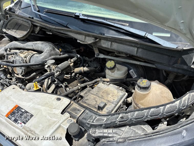 image for item FG0500 2020 Ford Transit 250 van