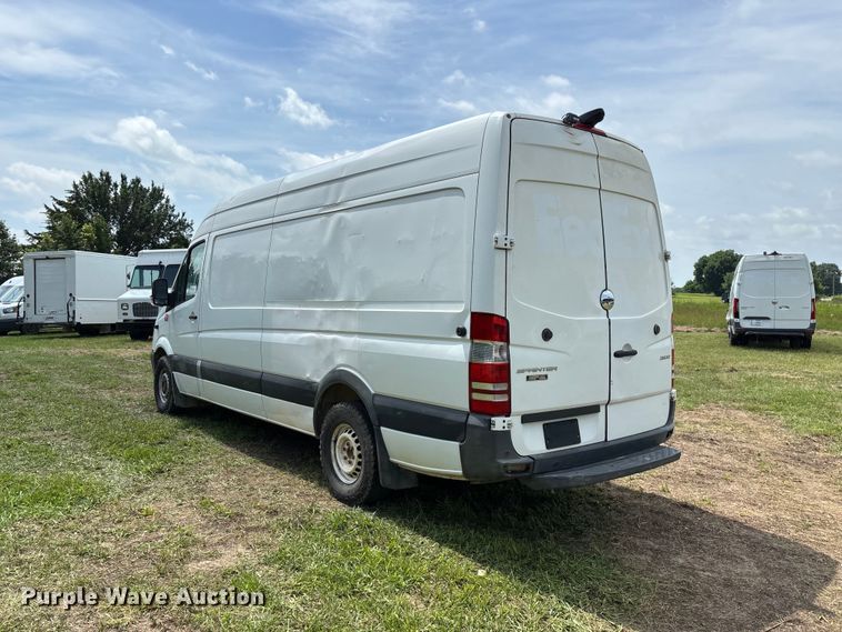 image for item FG0501 2018 Freightliner Sprinter 2500 van