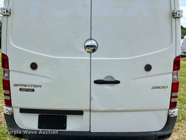 image for item FG0501 2018 Freightliner Sprinter 2500 van