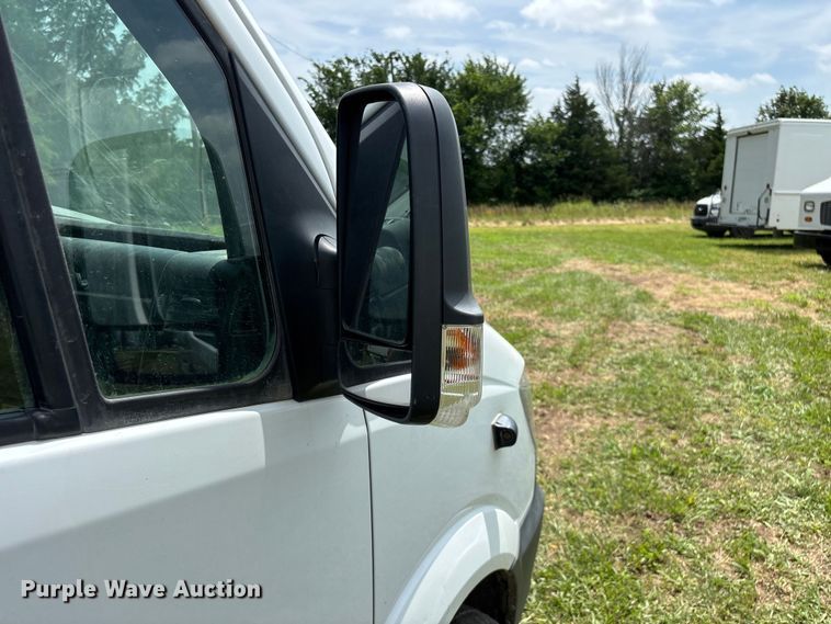 image for item FG0501 2018 Freightliner Sprinter 2500 van