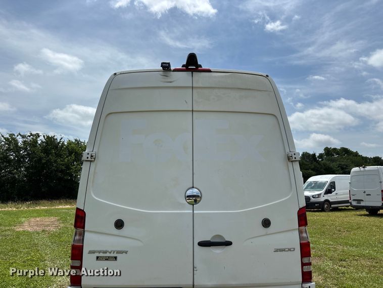 image for item FG0501 2018 Freightliner Sprinter 2500 van