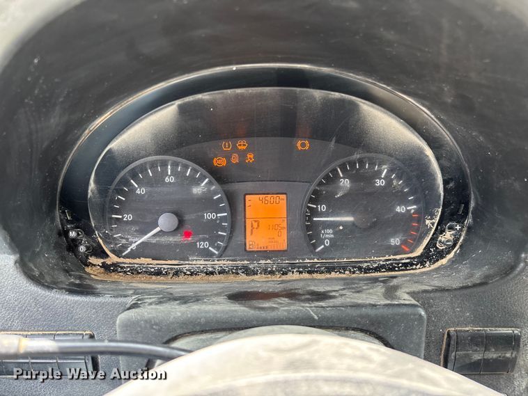 image for item FG0501 2018 Freightliner Sprinter 2500 van