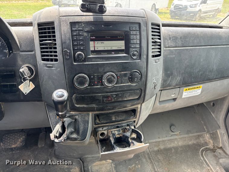 image for item FG0501 2018 Freightliner Sprinter 2500 van