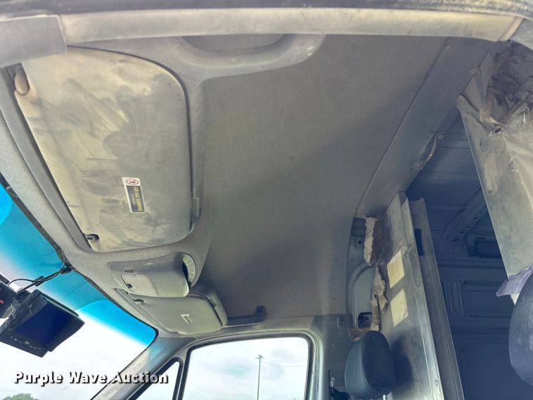 image for item FG0501 2018 Freightliner Sprinter 2500 van
