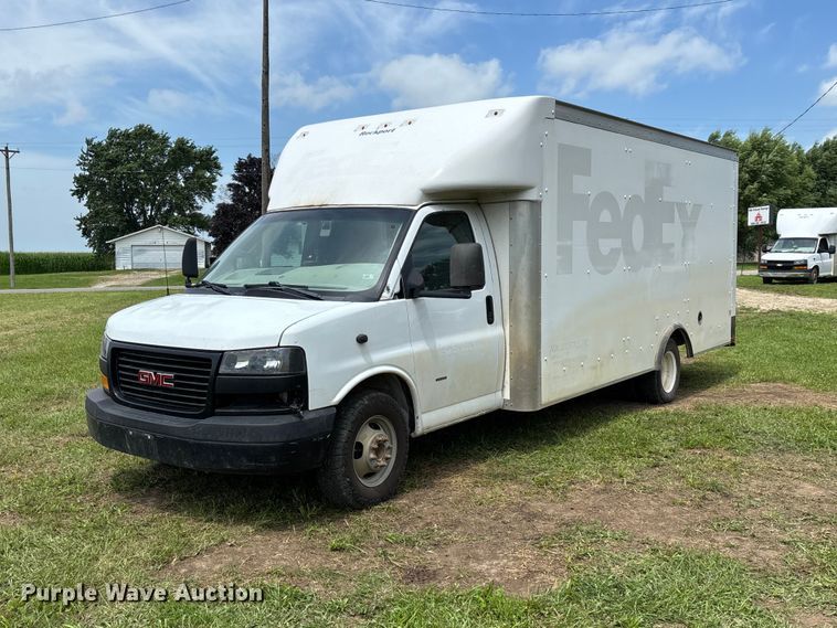 image for item FG0503 2018 GMC G3500 box truck