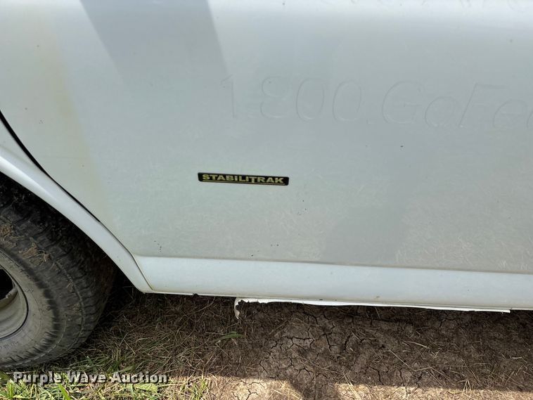 image for item FG0504 2018 GMC G3500 Box truck