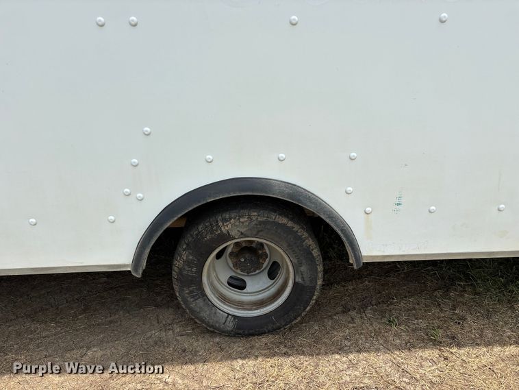 image for item FG0504 2018 GMC G3500 Box truck