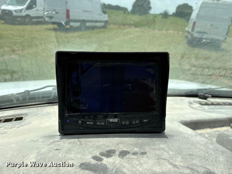 image for item FG0504 2018 GMC G3500 Box truck