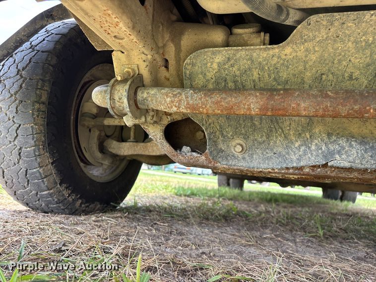 image for item FG0504 2018 GMC G3500 Box truck