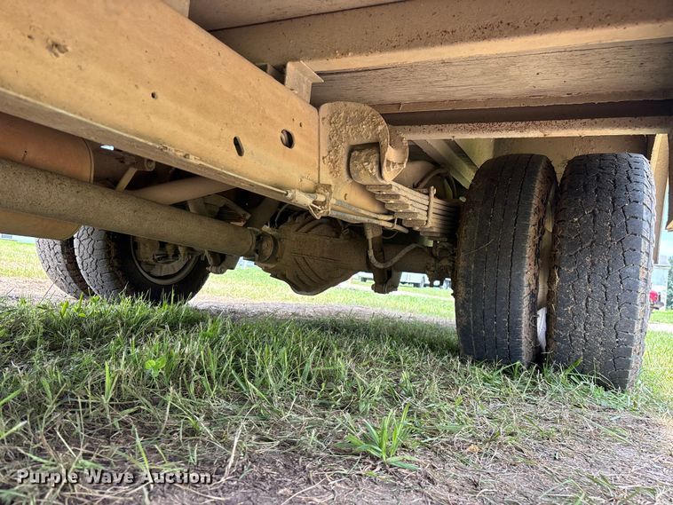 image for item FG0504 2018 GMC G3500 Box truck
