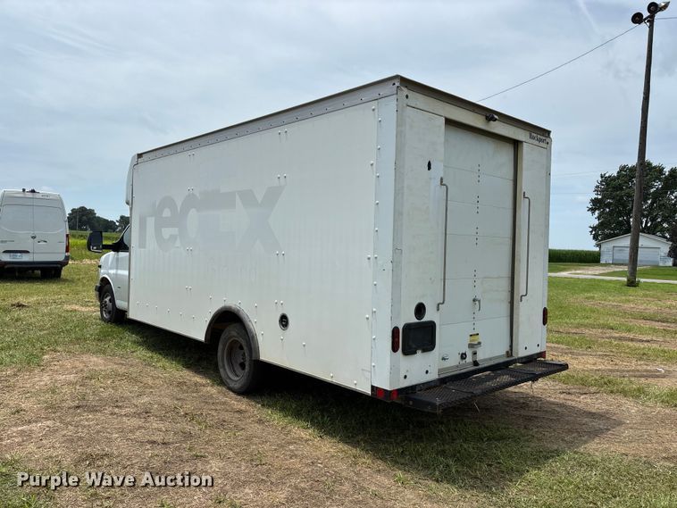 image for item FG0505 2021 Chevrolet G3500 box truck