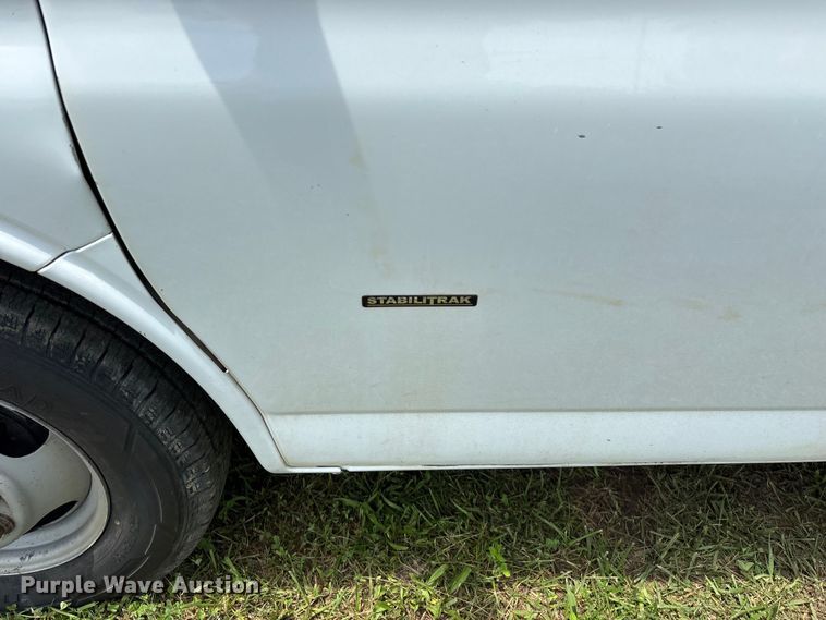 image for item FG0505 2021 Chevrolet G3500 box truck