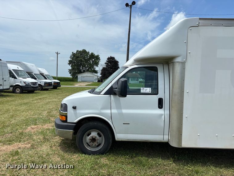 image for item FG0505 2021 Chevrolet G3500 box truck