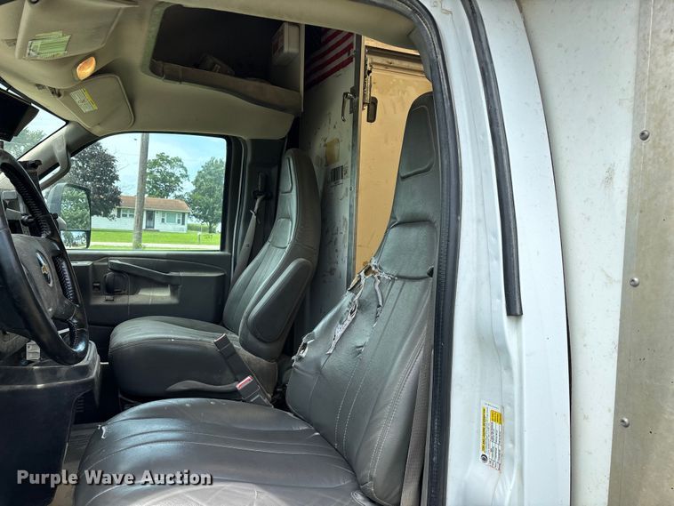image for item FG0505 2021 Chevrolet G3500 box truck