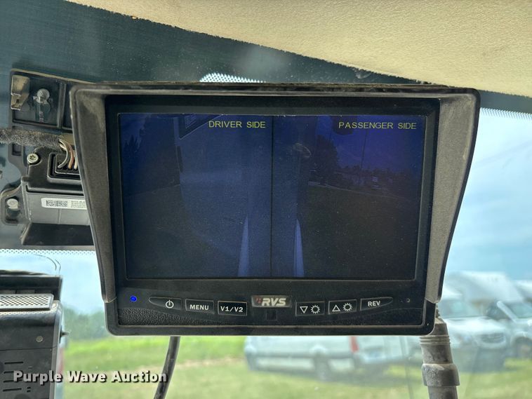 image for item FG0505 2021 Chevrolet G3500 box truck