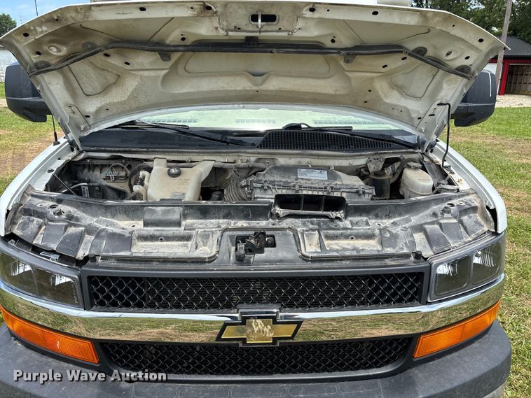 image for item FG0505 2021 Chevrolet G3500 box truck