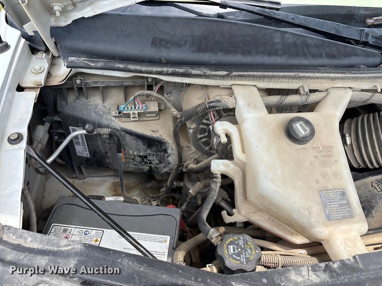 image for item FG0505 2021 Chevrolet G3500 box truck
