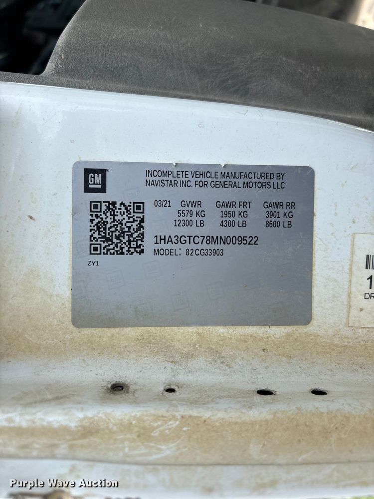 image for item FG0505 2021 Chevrolet G3500 box truck