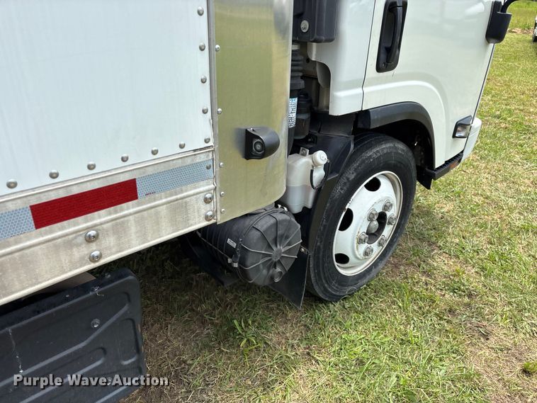 image for item FG0506 2016 Isuzu NQR box truck