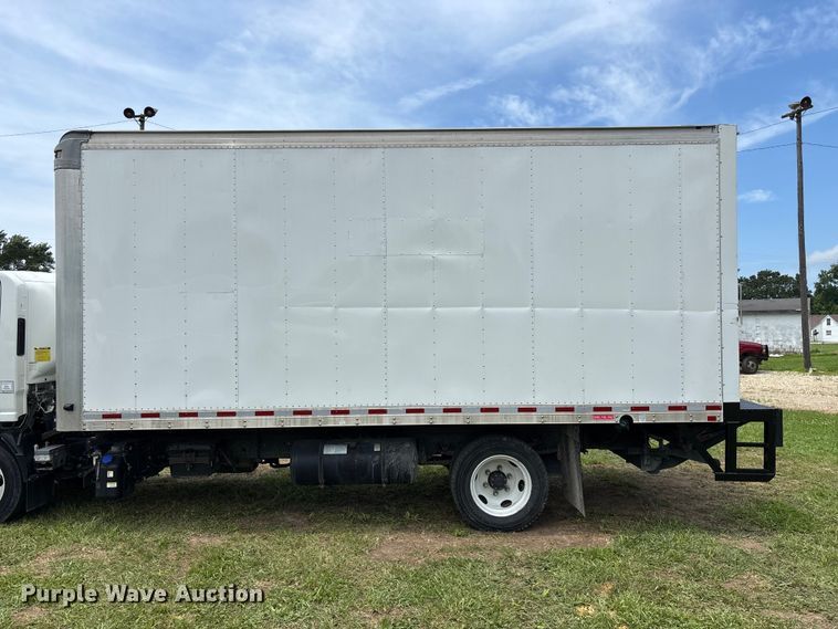 image for item FG0506 2016 Isuzu NQR box truck