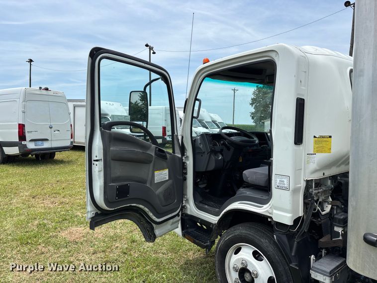 image for item FG0506 2016 Isuzu NQR box truck