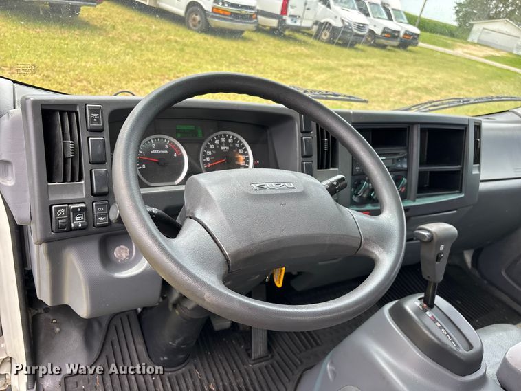 image for item FG0506 2016 Isuzu NQR box truck