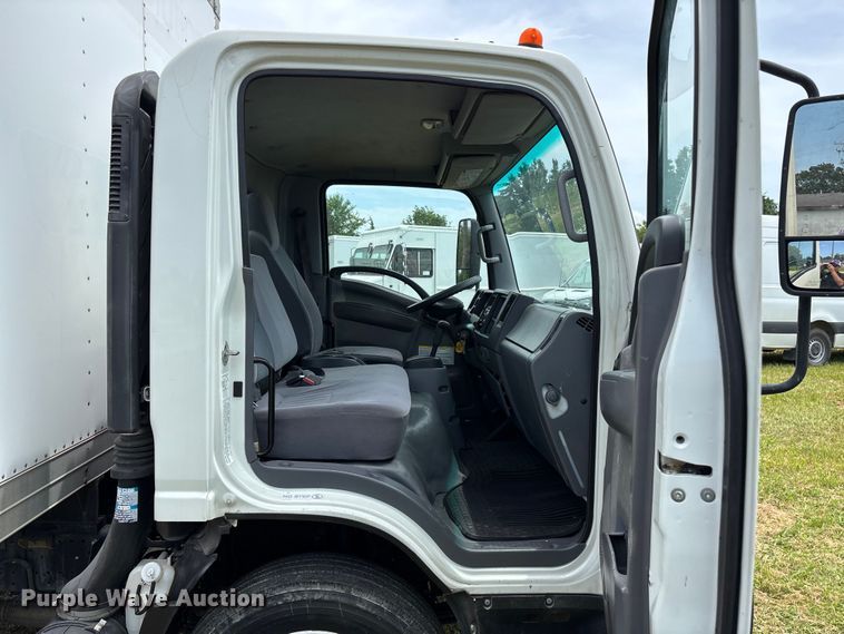 image for item FG0506 2016 Isuzu NQR box truck