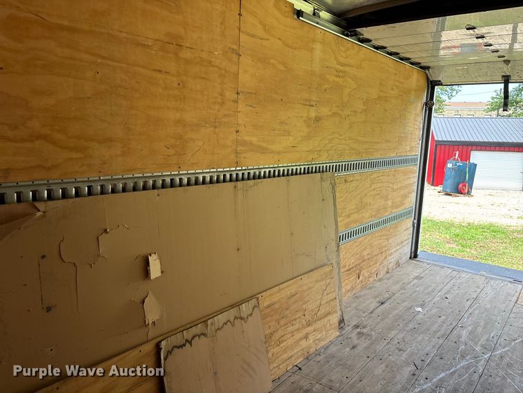 image for item FG0506 2016 Isuzu NQR box truck