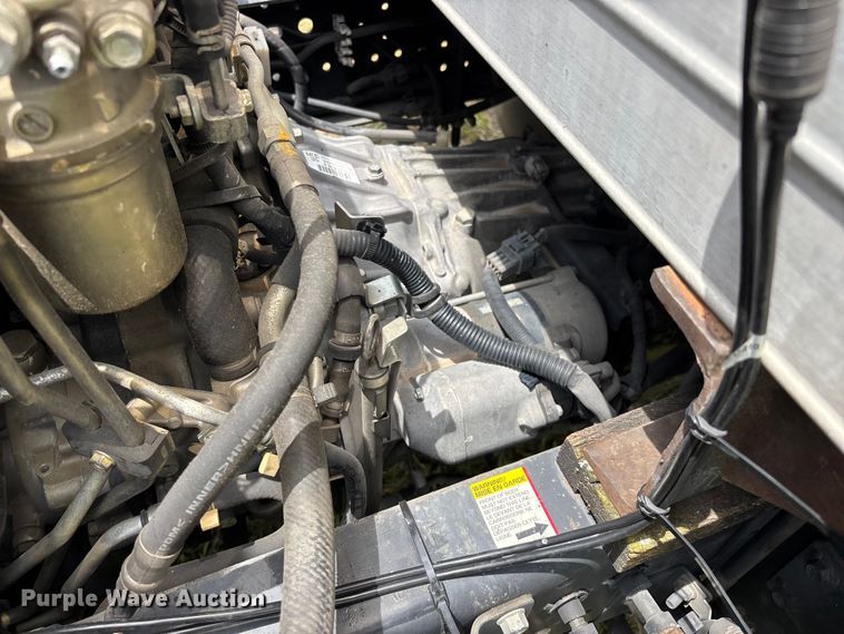 image for item FG0506 2016 Isuzu NQR box truck
