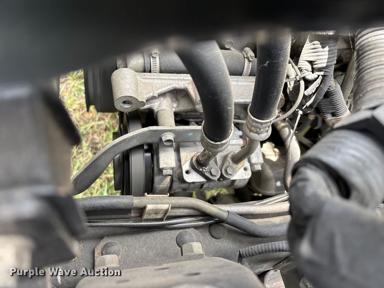 image for item FG0506 2016 Isuzu NQR box truck