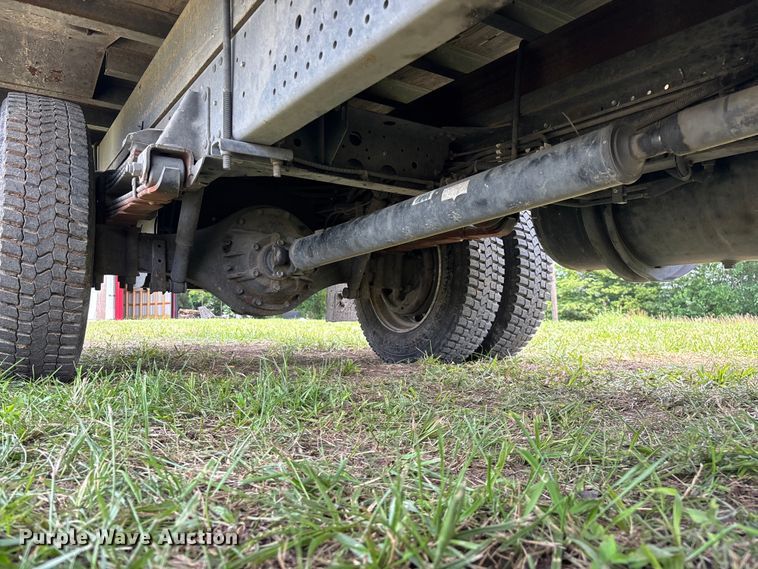 image for item FG0506 2016 Isuzu NQR box truck