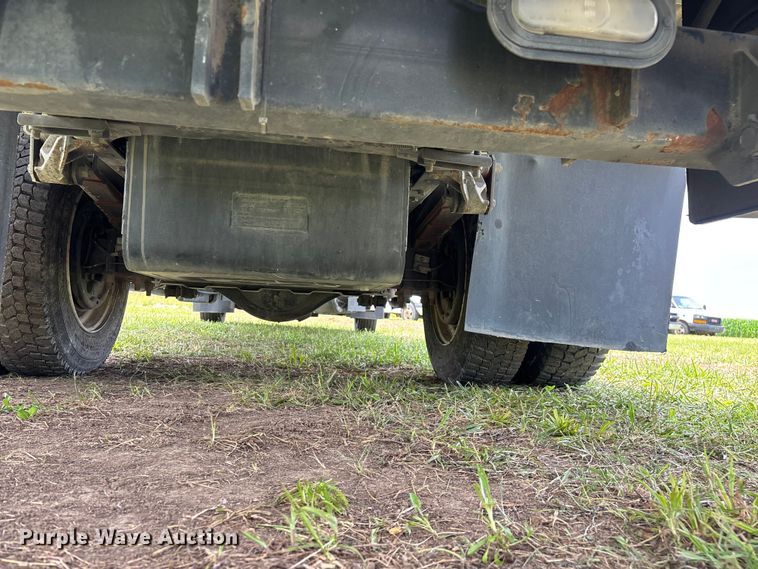 image for item FG0506 2016 Isuzu NQR box truck