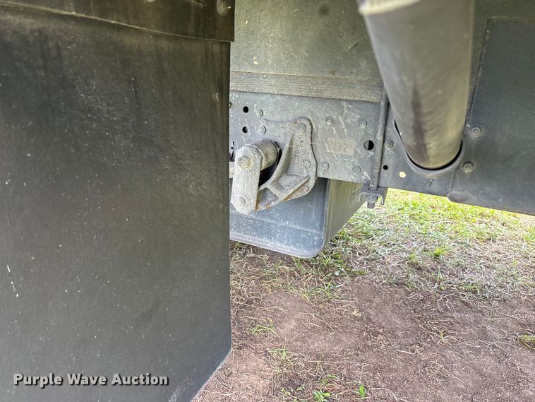 image for item FG0506 2016 Isuzu NQR box truck