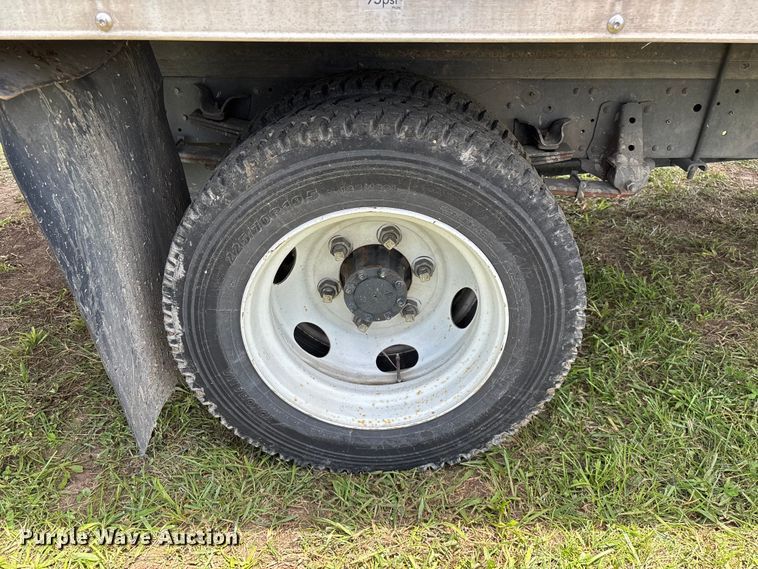 image for item FG0506 2016 Isuzu NQR box truck